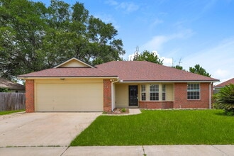 Building Photo - 3268 Avalon Dr