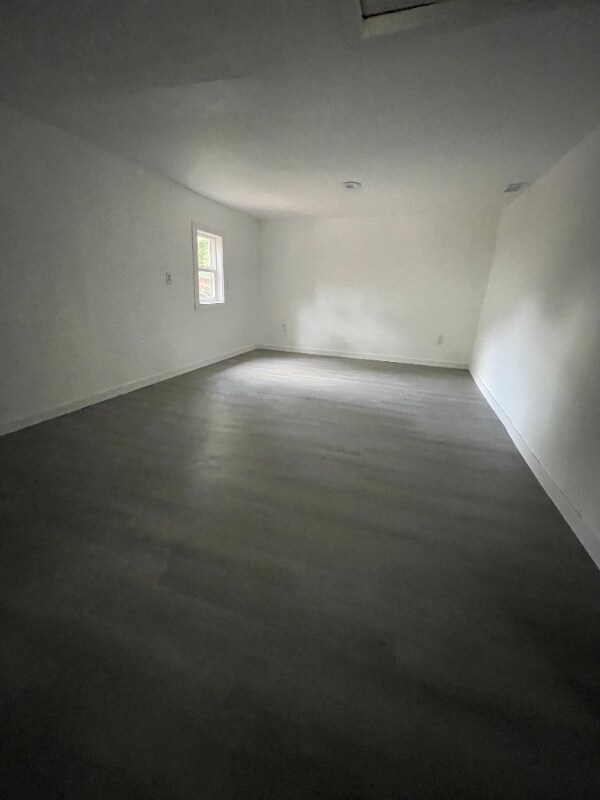 Foto del edificio - 5310 Hardy Ave