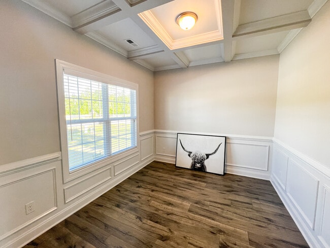 Foto del edificio - 172 Finch Ln