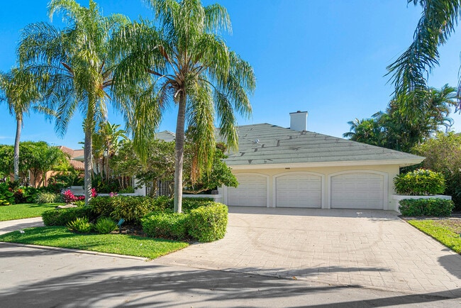 Building Photo - 480 E Alexander Palm Rd