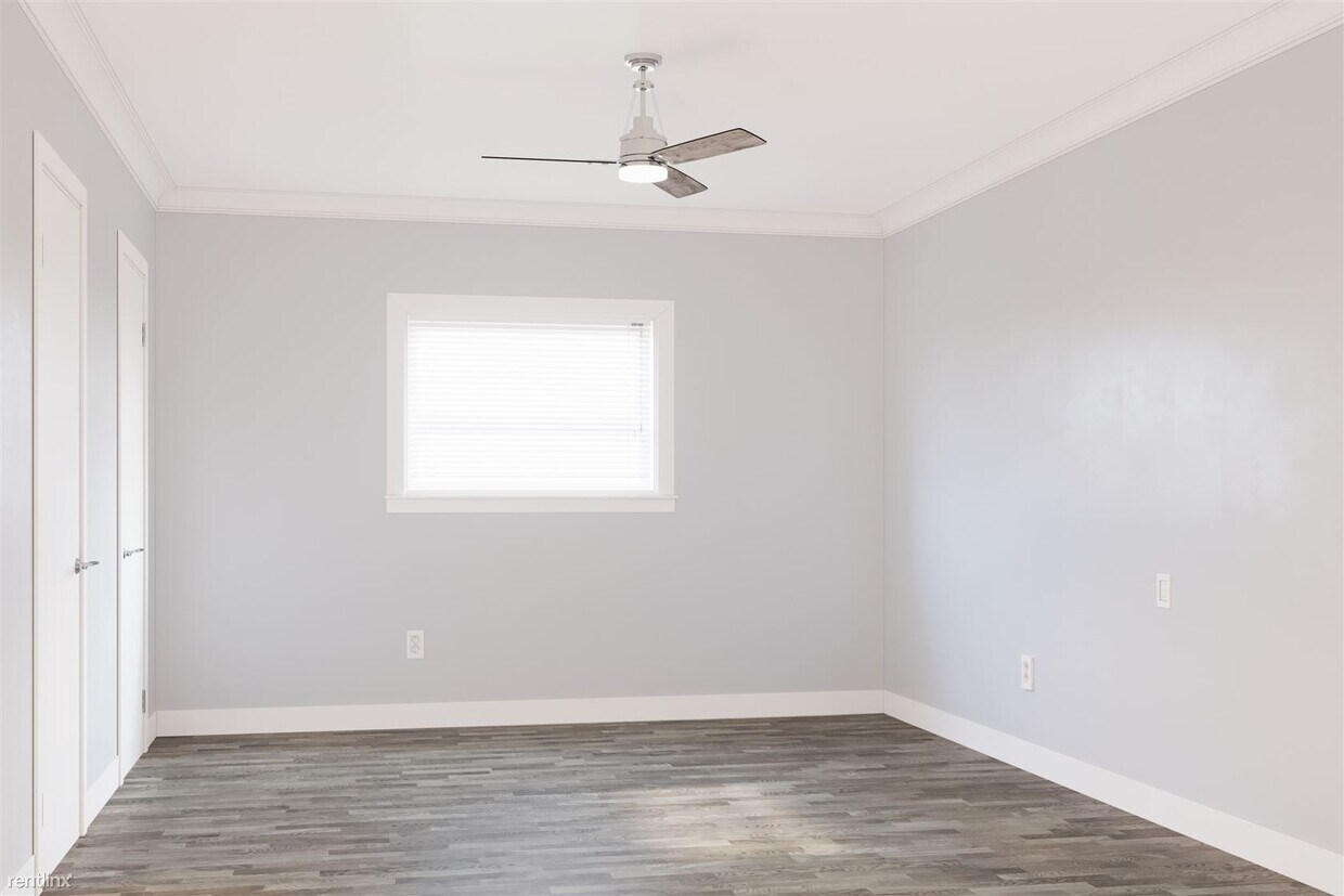 Foto del edificio - 7 br, 3 bath House - 824 Carolyn Lane 2