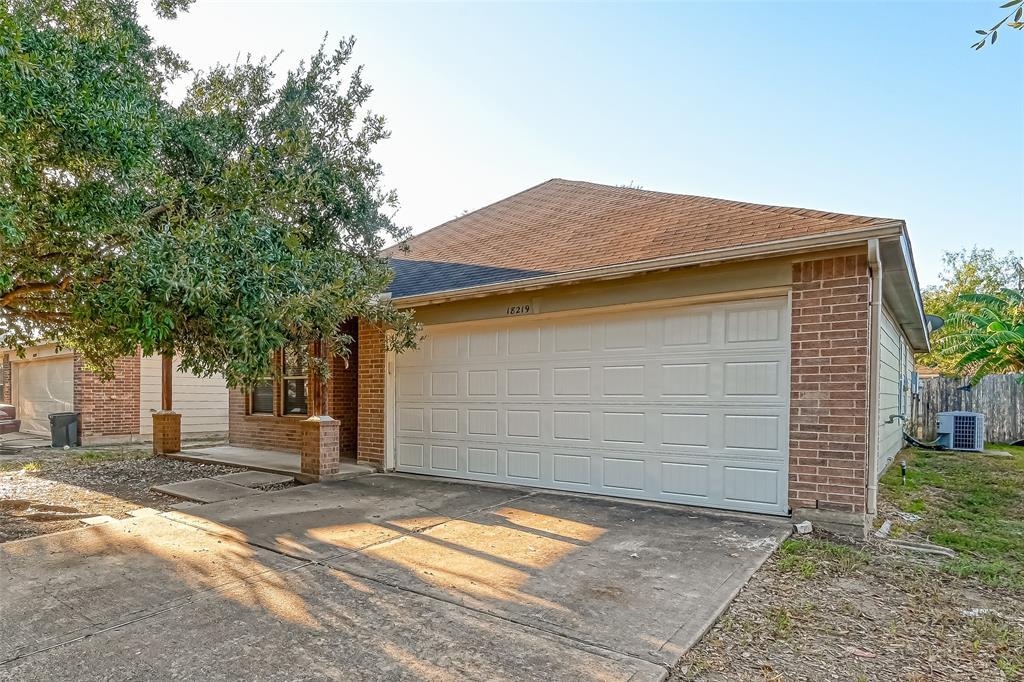Primary Photo - 18219 Olive Leaf Dr