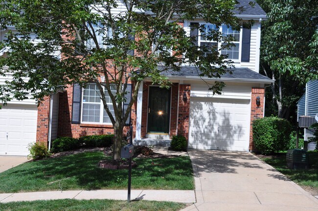 Foto del edificio - 470 Summit Tree Ct