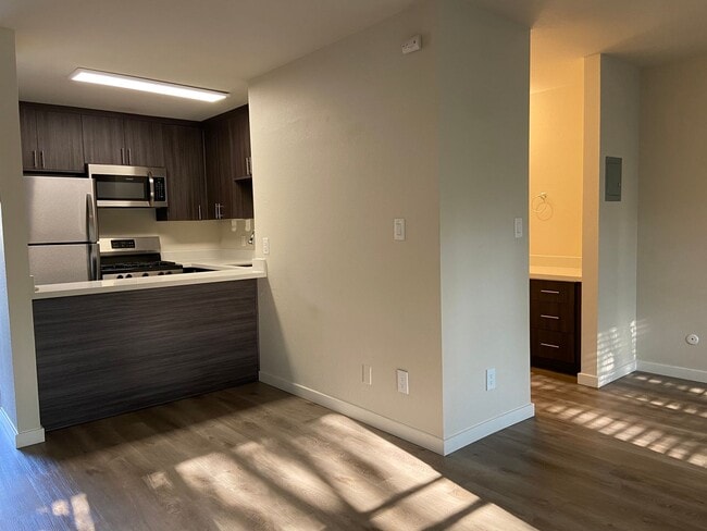 Building Photo - Riverbend Apartments — Where Comfort Meets...