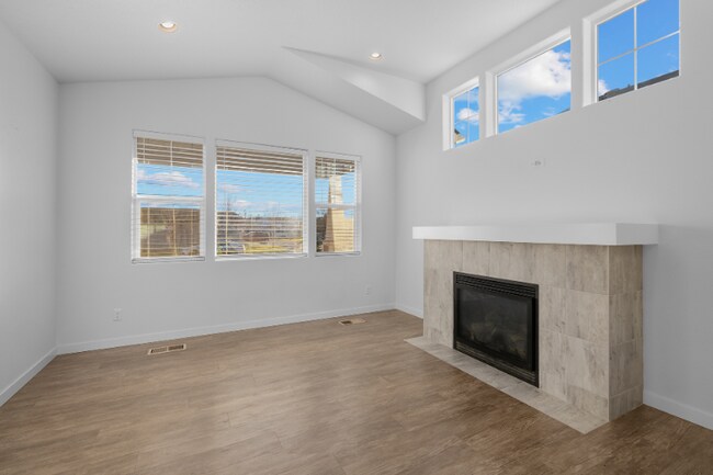 Foto del edificio - 3041 W Pascal Dr