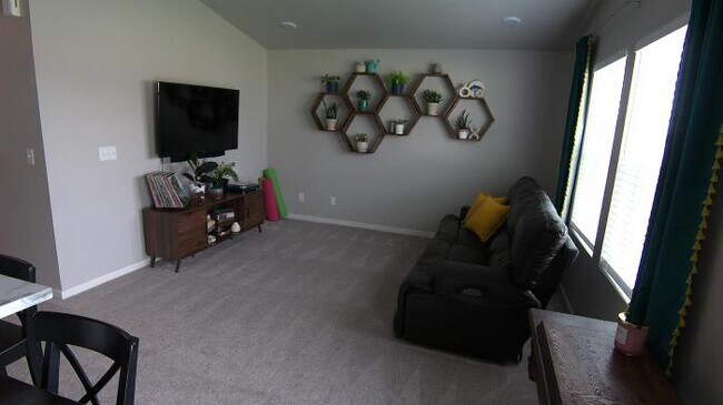 Building Photo - 3 bedroom in Ault CO 80610