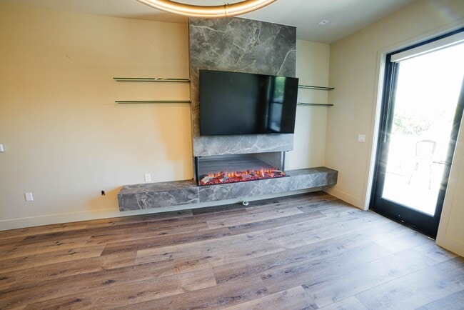 Foto del edificio - Rhine House Lofts