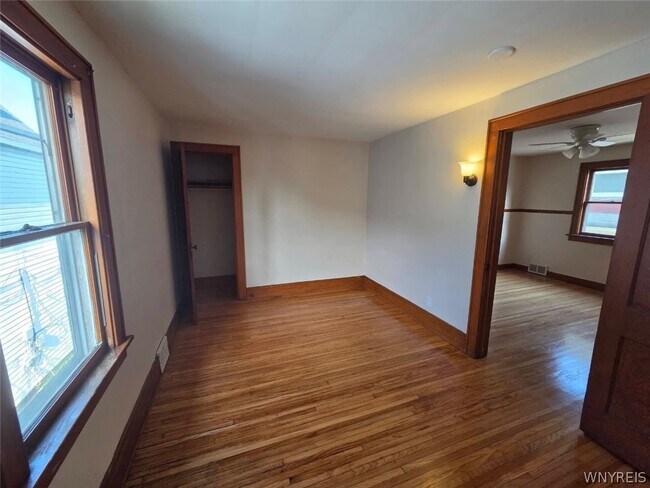 Foto del edificio - 490 S Ogden St