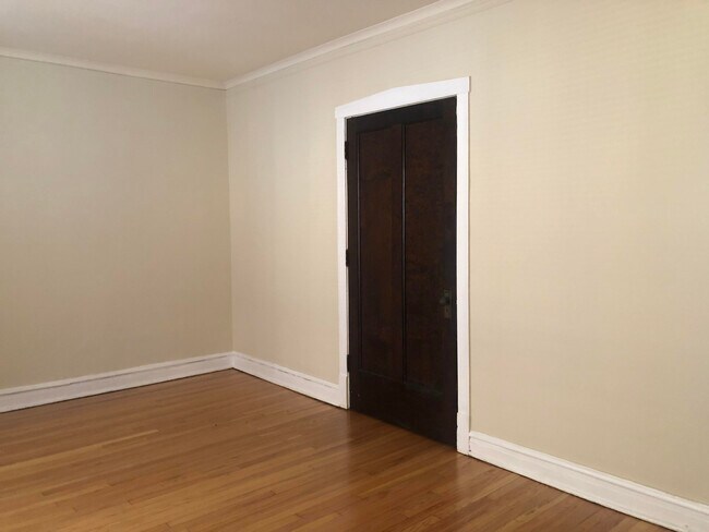 Foto del edificio - 4011 N Lowell Ave