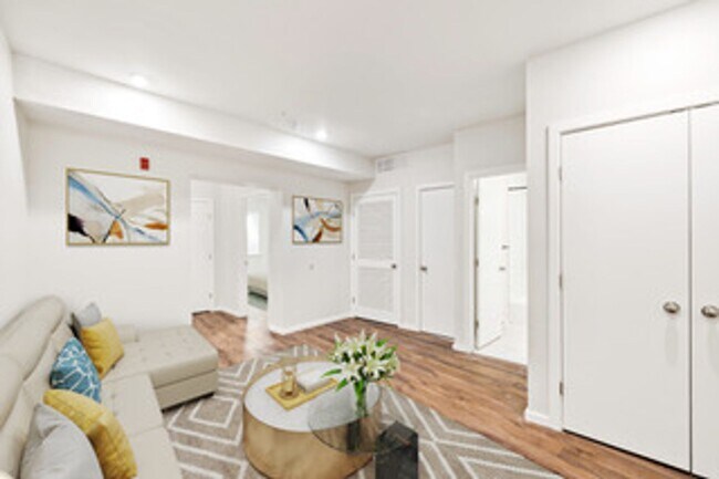 Foto del edificio - 4637 Germantown Ave