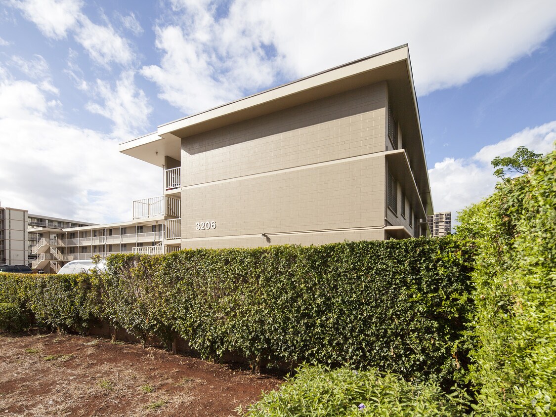 Foto del edificio - 3206 Ala Ilima St