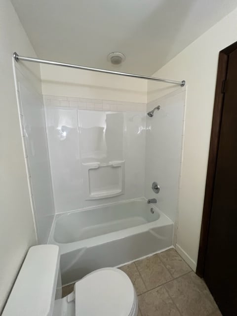 Baño - Maple St Apartments