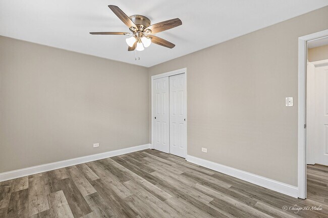 Building Photo - 6904 W Gunnison St