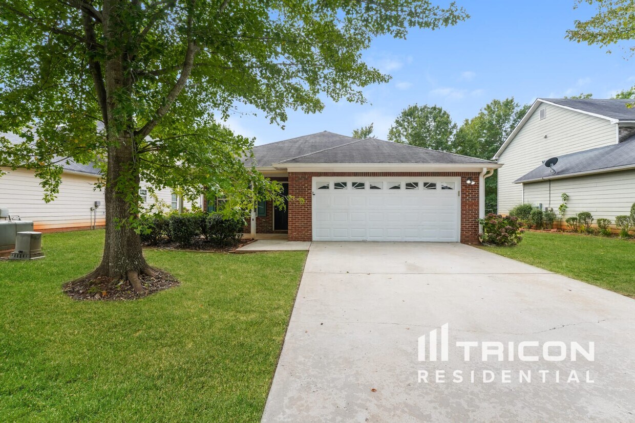 Foto principal - 492 Cathedral Dr