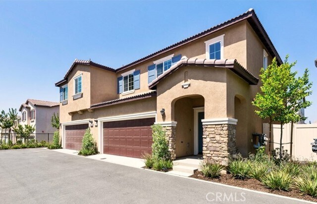 Foto principal - 24277 Bay Laurel Ave