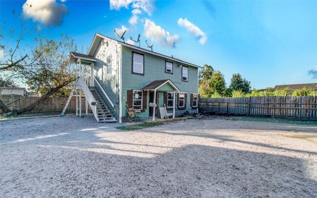 Foto del edificio - 408 Randall St