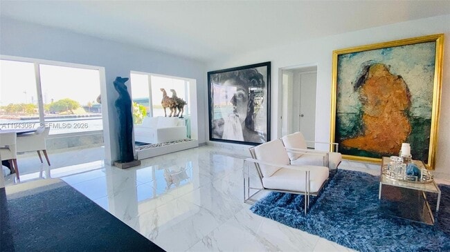 Building Photo - 286 Bal Bay Dr