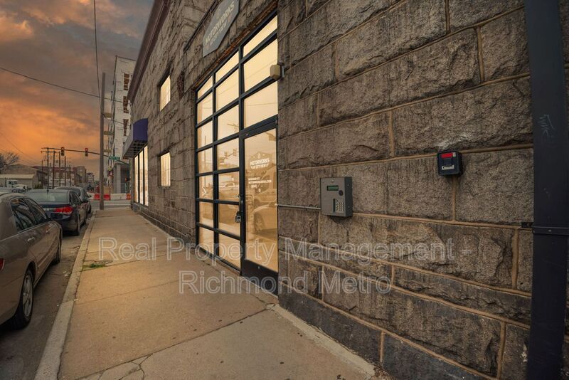 Primary Photo - 616 Hull St