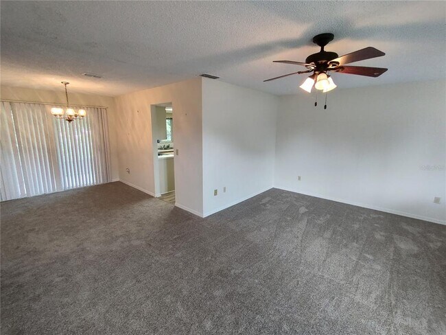 Foto del edificio - 6429 SW 107th St