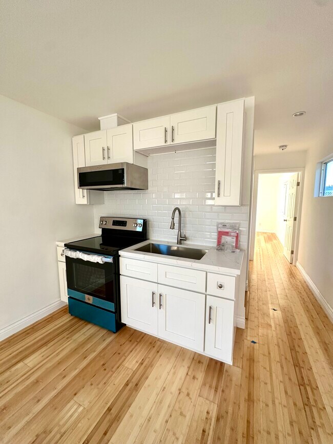 Foto del edificio - 12124 183rd St