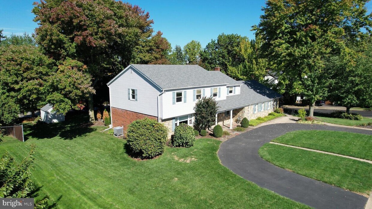 Primary Photo - 3658 Chimney Swift Dr