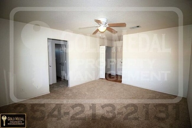 Building Photo - 2806 Cantabrian Dr