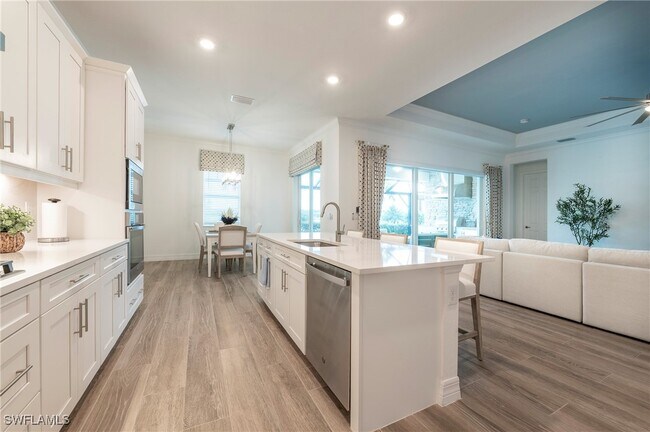 Foto del edificio - 13528 Blue Bay Cir