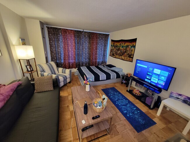 Main studio area - 1301 20th St NW