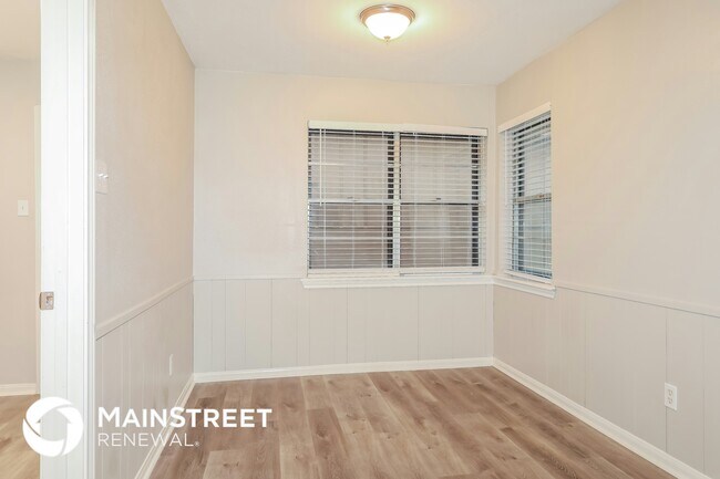Foto del edificio - 25414 Foxbriar Ln