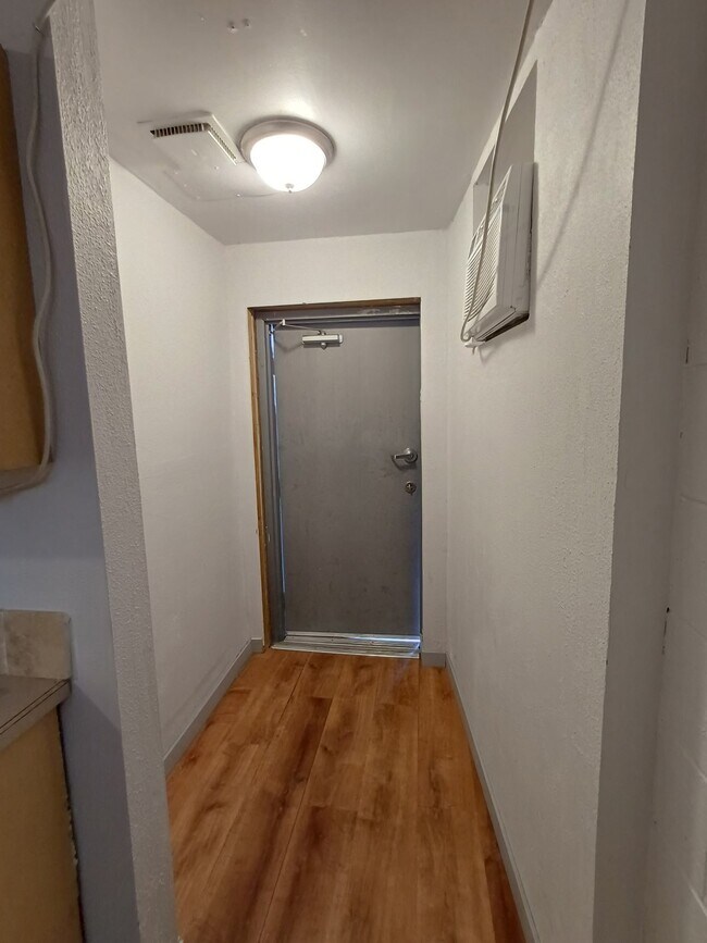 Foto del edificio - 5321 W Emerald St