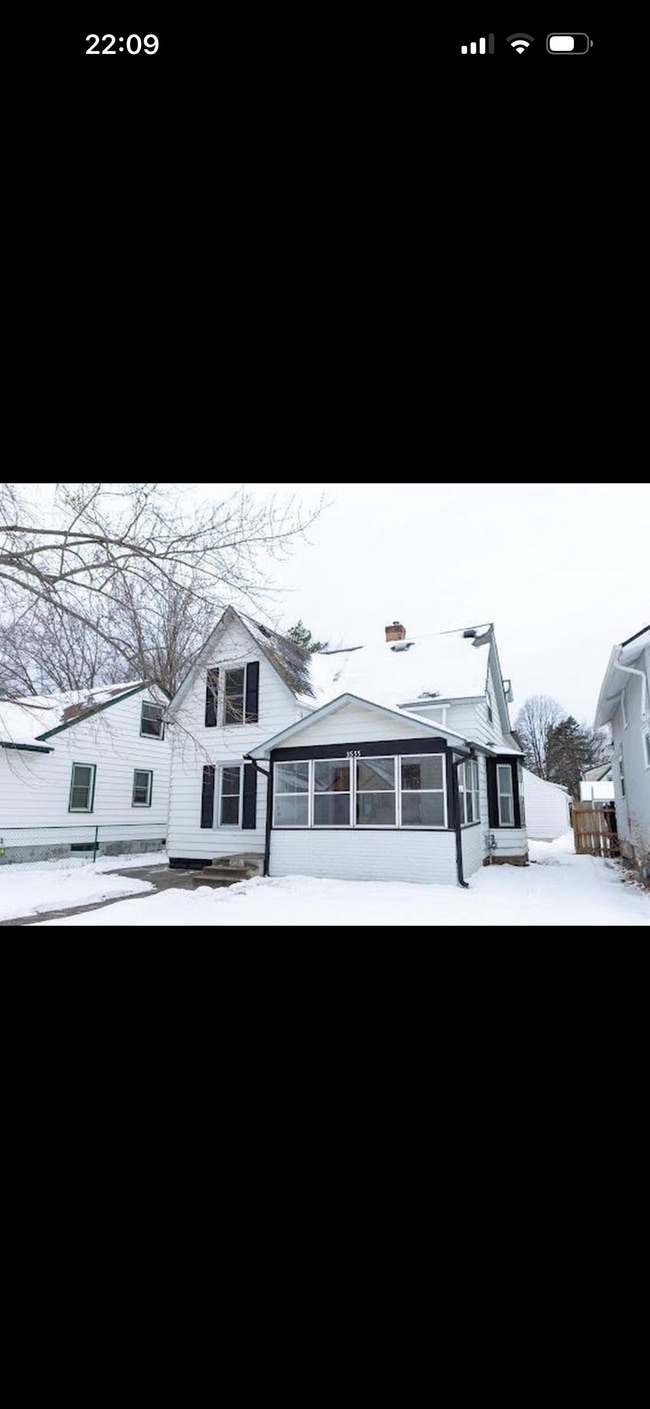 Building Photo - 3555 Humboldt Ave N