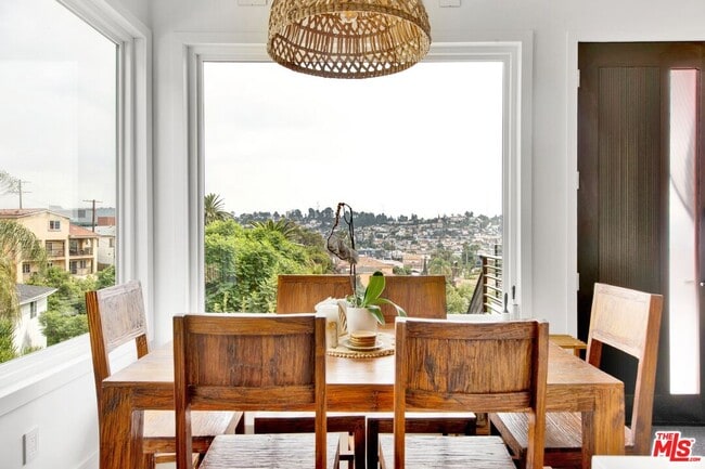 Foto del edificio - 4839 Seldner Ave