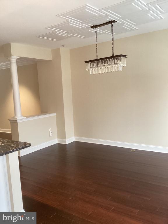 Foto del edificio - 23433 Clarksridge Rd