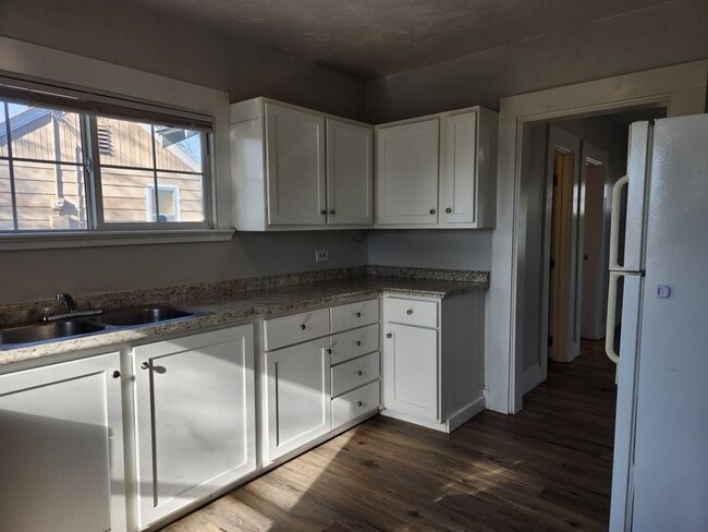 Foto del edificio - Cute 2 bedroom 1 bath Middleton Home coming up for rent!