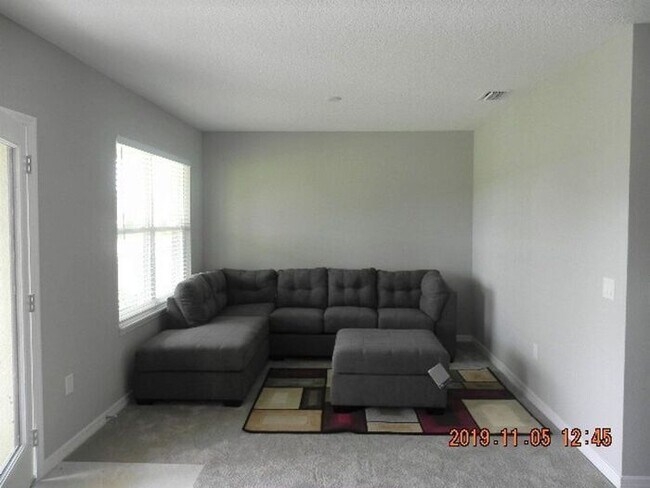Building Photo - FURNISHED HOME IN THE GATED COMMUNITY OF T...