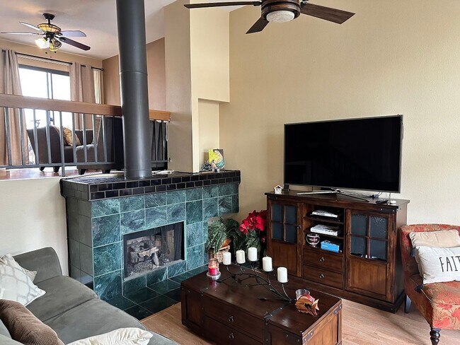 Foto del edificio - Outstanding Chula Vista Condo