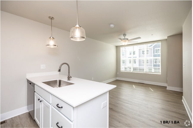 Interior Photo - Grand Valley Townhomes