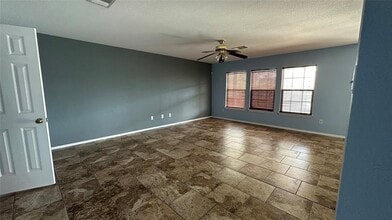 Building Photo - 13105 Lofton Cliff Dr