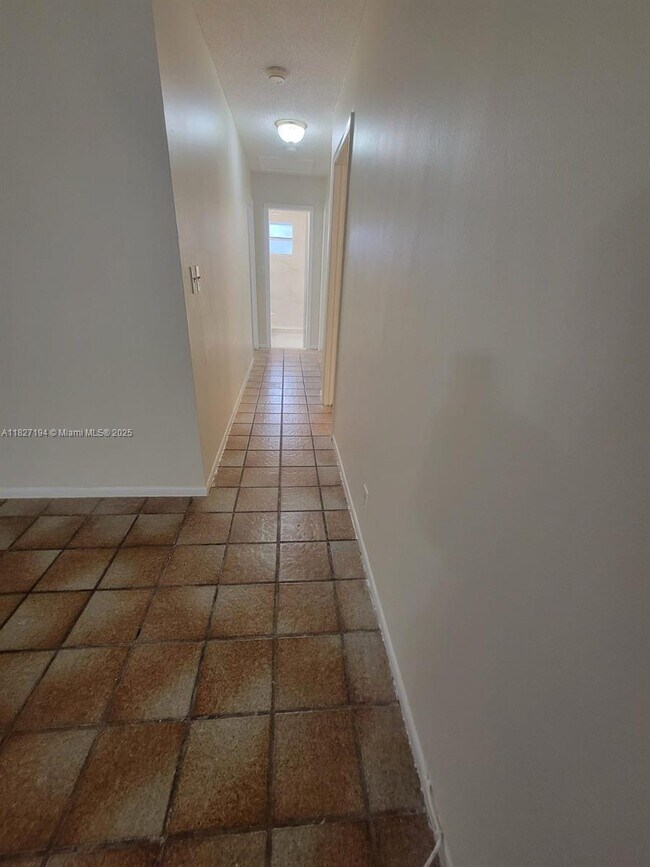 Foto del edificio - 2526 Taylor St