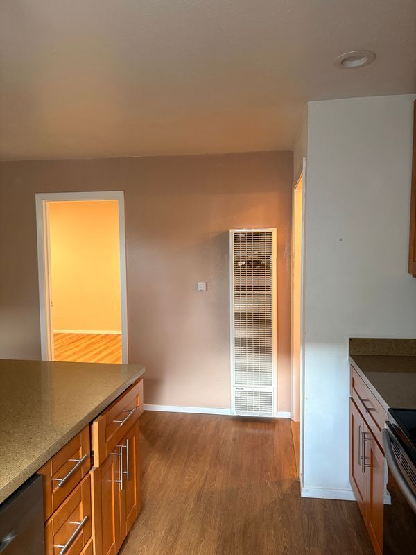 Foto del edificio - 407 Maple St