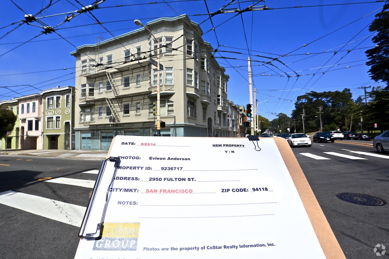 Building Photo - 2950 Fulton St