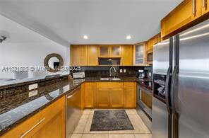 Foto del edificio - 7928 West Dr