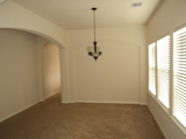 Foto del edificio - 21838 Grassy Hill Ln