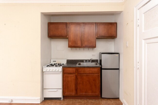Foto del edificio - 4542 N Damen Ave