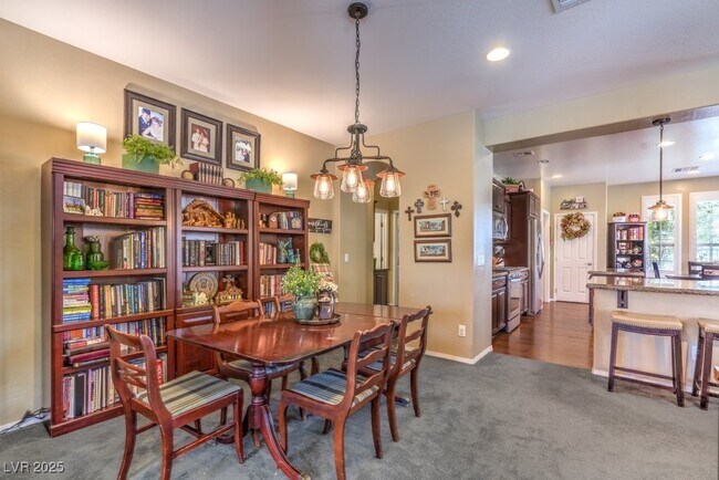 Building Photo - 3709 Corte Bella Hills Ave