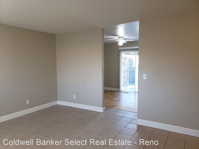 Building Photo - 3 br, 2 bath House - 13345 Mount Lassen St