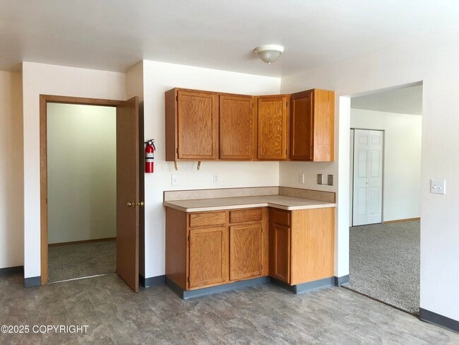 Building Photo - 3903 Iowa Dr
