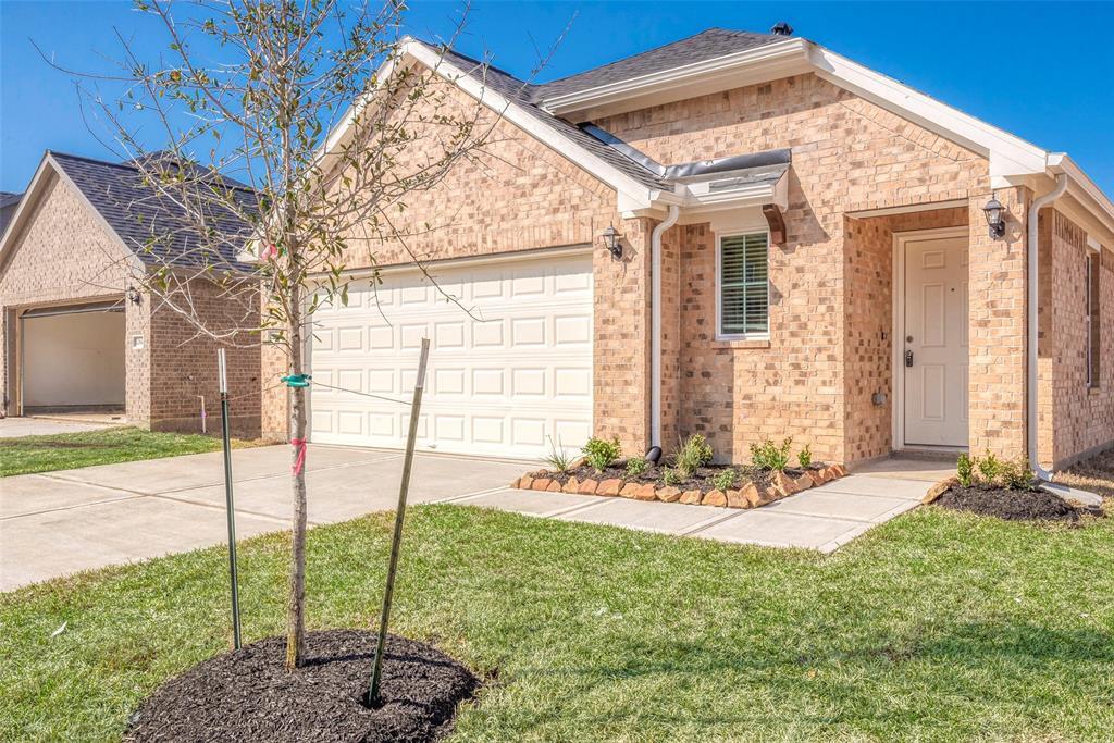 Foto principal - 22847 Ephesus Ave