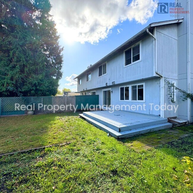 Building Photo - 838-840 4th Ave N Kent, WA 98032