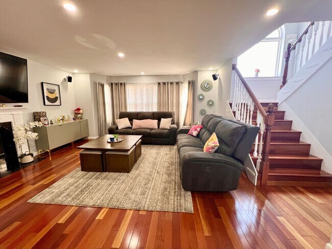 Foto del edificio - 1154 Spring Orchard Dr